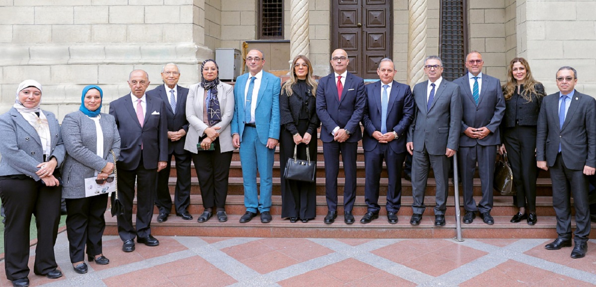 445 مليون جنيه من بنك مصر للمدينة الطبية